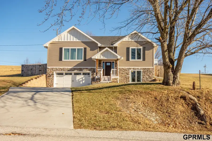 8523 Riverdale Road, East Rock Bluff, NE 68046 - Image #2