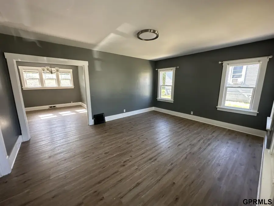 4307 Binney Street, Omaha, NE 68111 - Image #2