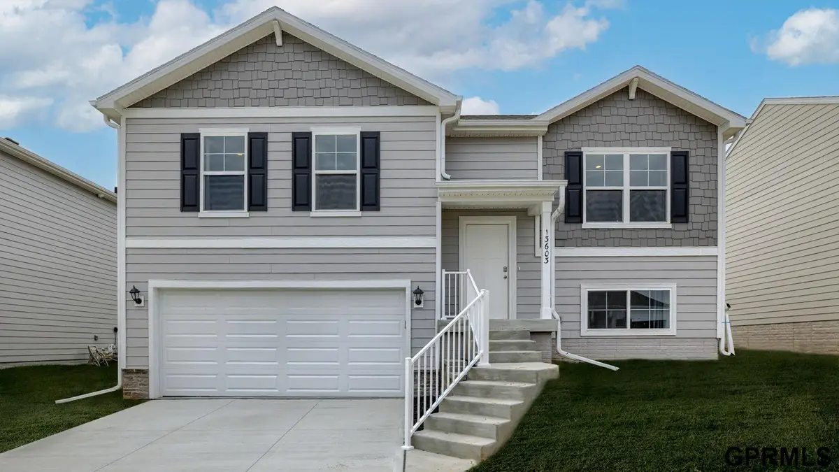 13631 Whitmore Street, Omaha, NE 68142 - Image #1