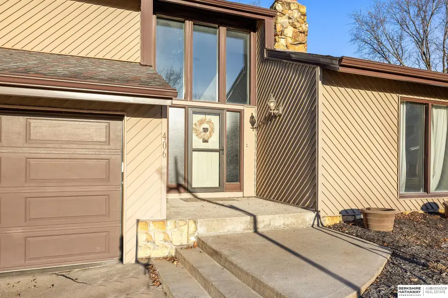 406 S 150th Circle, Omaha, NE 68154 - Image #2