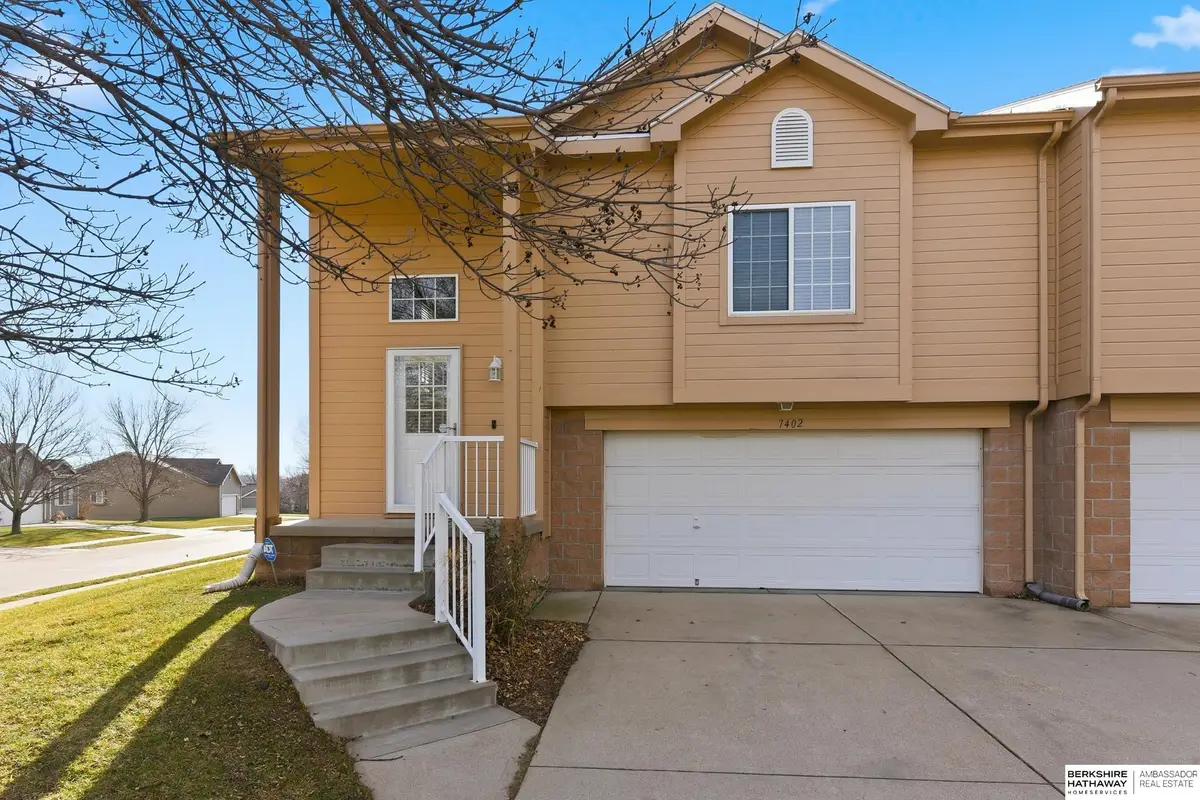 7704 N 77th Terrace, Omaha, NE 68122 - Image #1
