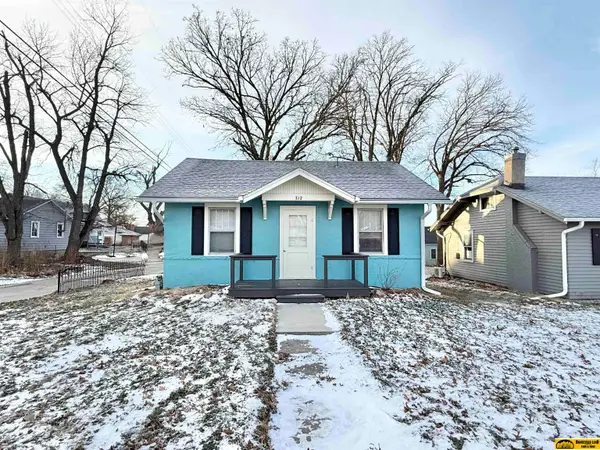 712 14th Street, Fairbury, NE 68352