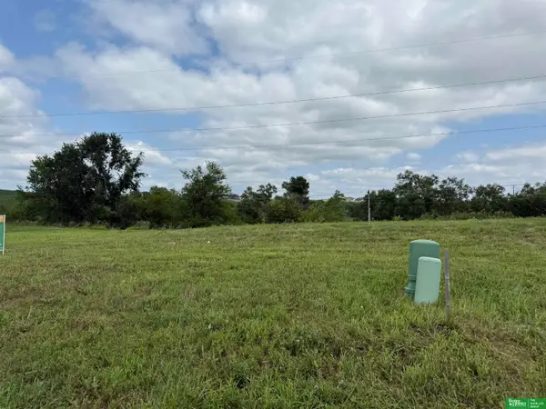 5519 N 205th Street, Elkhorn, NE 68022