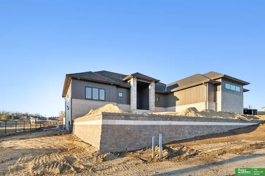 3538 S 210th Avenue, Elkhorn, NE 68022 - #2