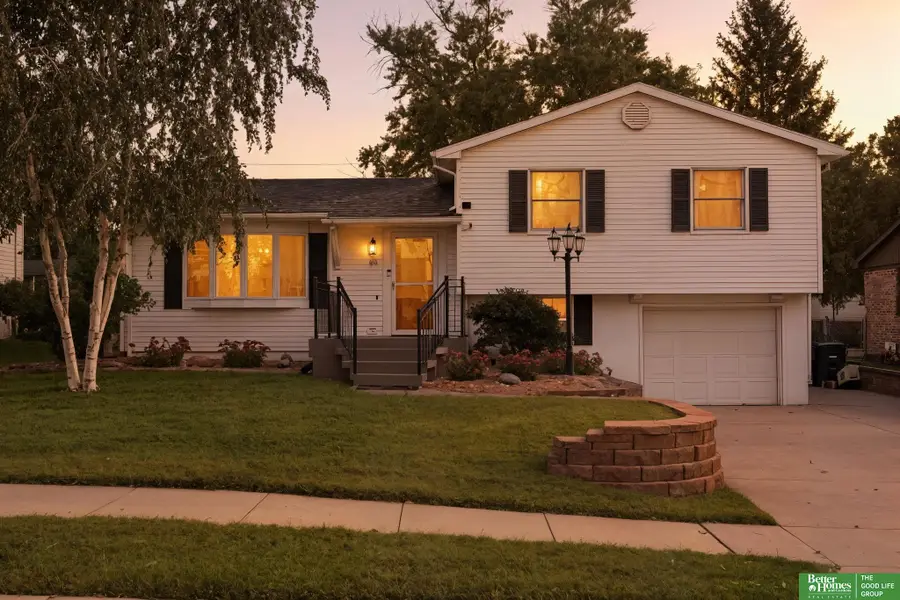 23 Wenwood Circle, Council Bluffs, IA 51503 - Image #2