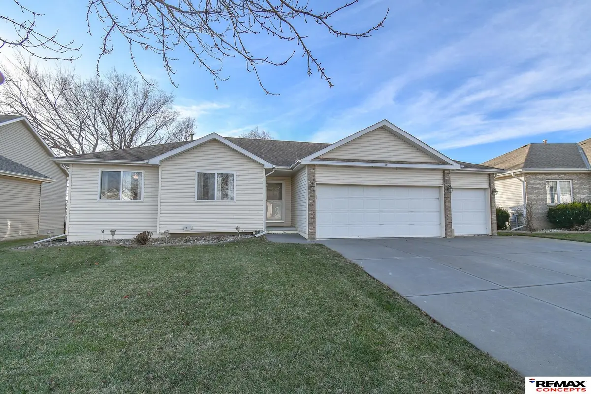 2021 Philadelphia Drive, Lincoln, NE 68521 - Image #1