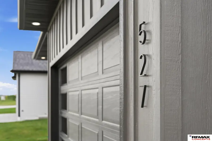 527 N 108th Street, Lincoln, NE 68527 - #2