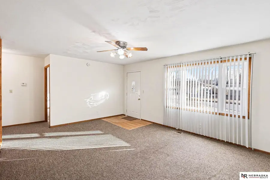 7118 Kearney Avenue, Lincoln, NE 68507 - Image #3