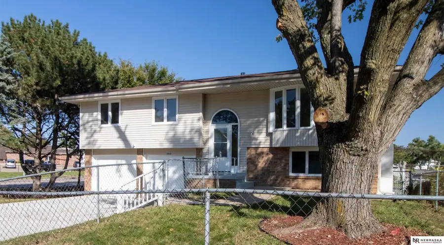 5235 N 96th Street, Omaha, NE 68134 - Image #3