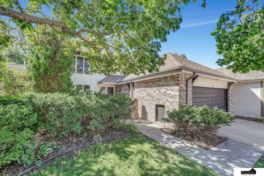 7410 Old Post Road #5, Lincoln, NE 68506 - Image #2