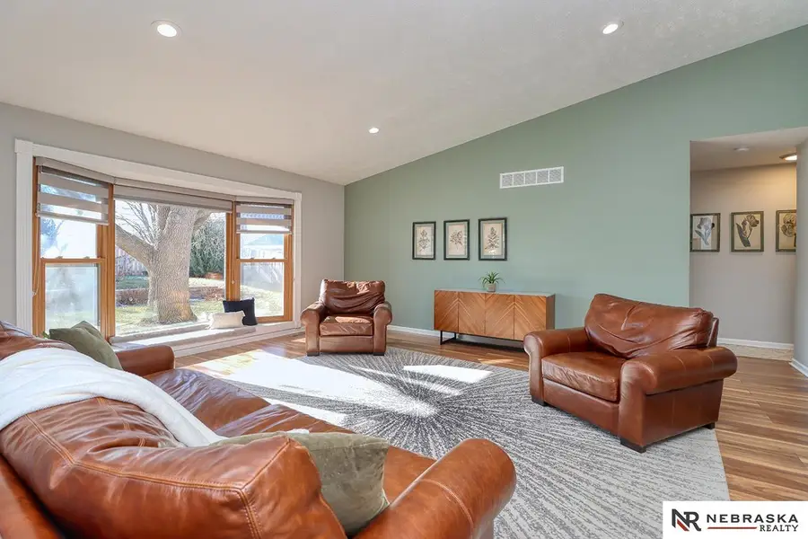 8111 Prescott Avenue, Lincoln, NE 68506 - Image #3