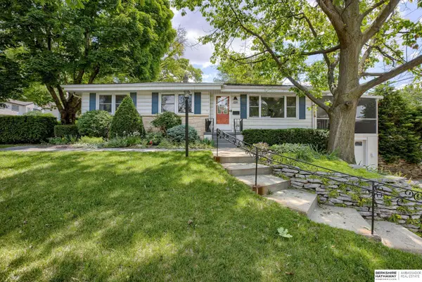 3201 Westgate Road, Omaha, NE 68124