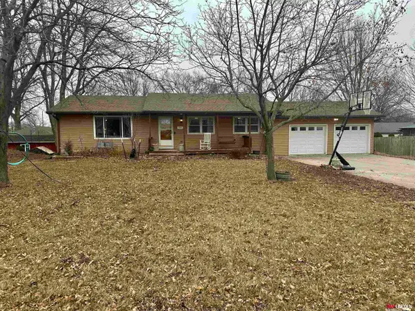 630 Maple Street, Hickman, NE 68372