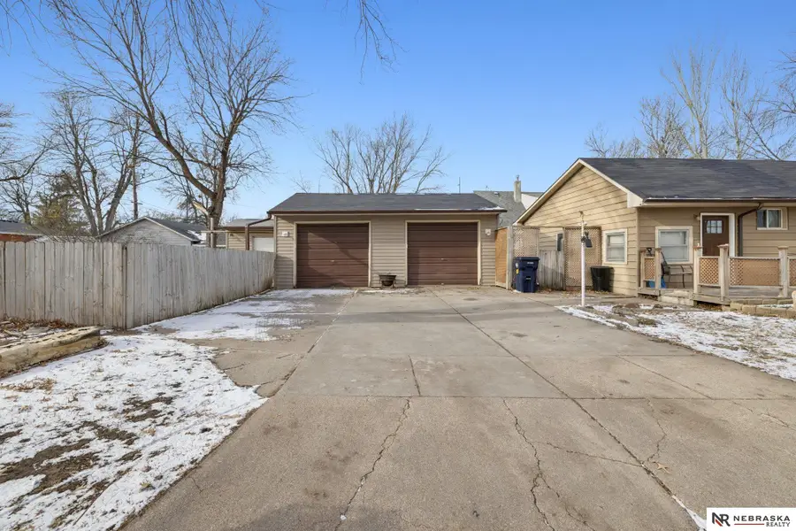 5649 Judson Street, Lincoln, NE 68507 - Image #2