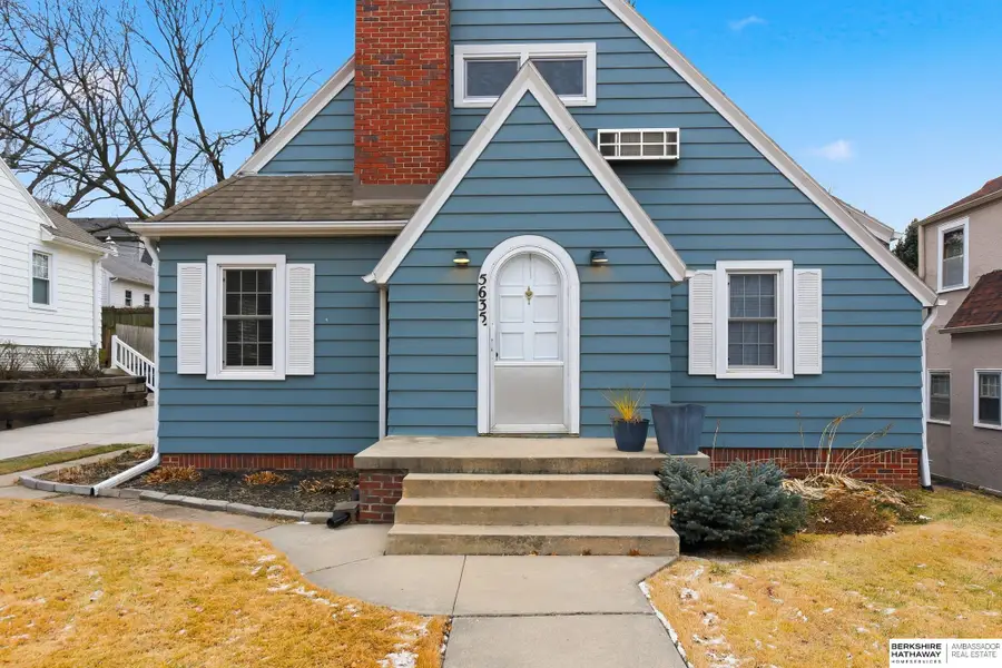5635 Briggs Street, Omaha, NE 68106 - Image #2
