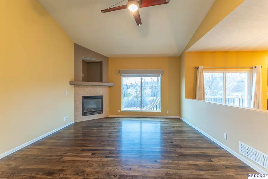 9806 Florence Street, La Vista, NE 68128 - Image #3