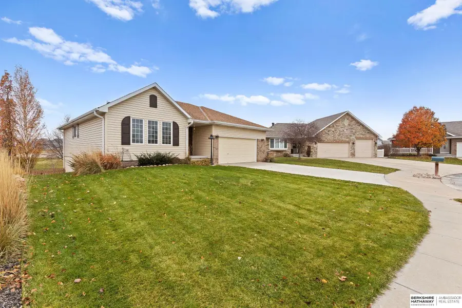 14933 Bodmer Street, Bennington, NE 68007 - Image #3
