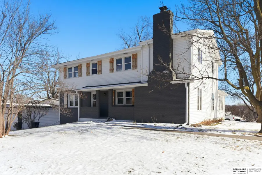 233 S 114th Street, Omaha, NE 68154 - Image #2