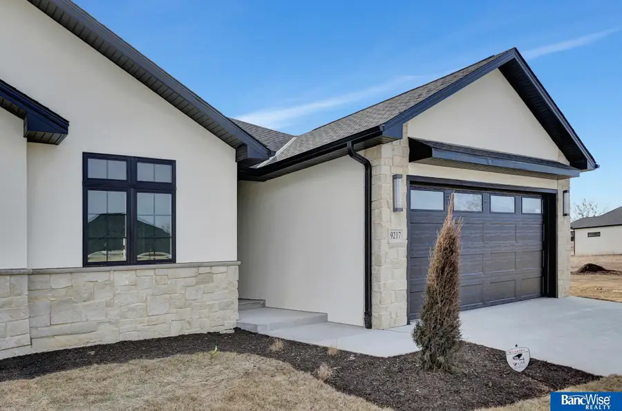 9217 Marbella Drive, Lincoln, NE 68520 - #2