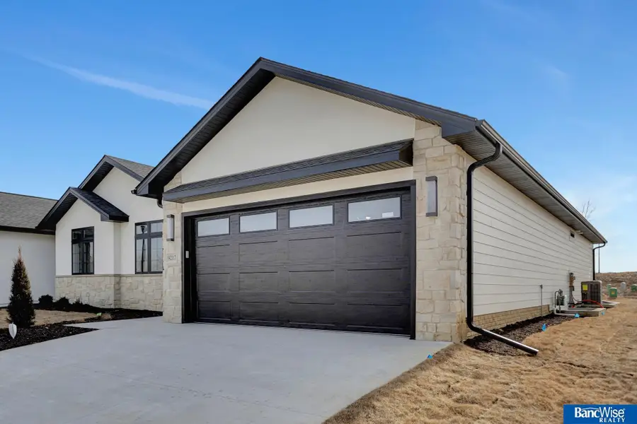 9217 Marbella Drive, Lincoln, NE 68520 - #3
