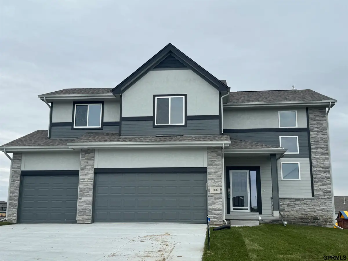 12607 Schirra Street, Papillion, NE 68138 - Image #1