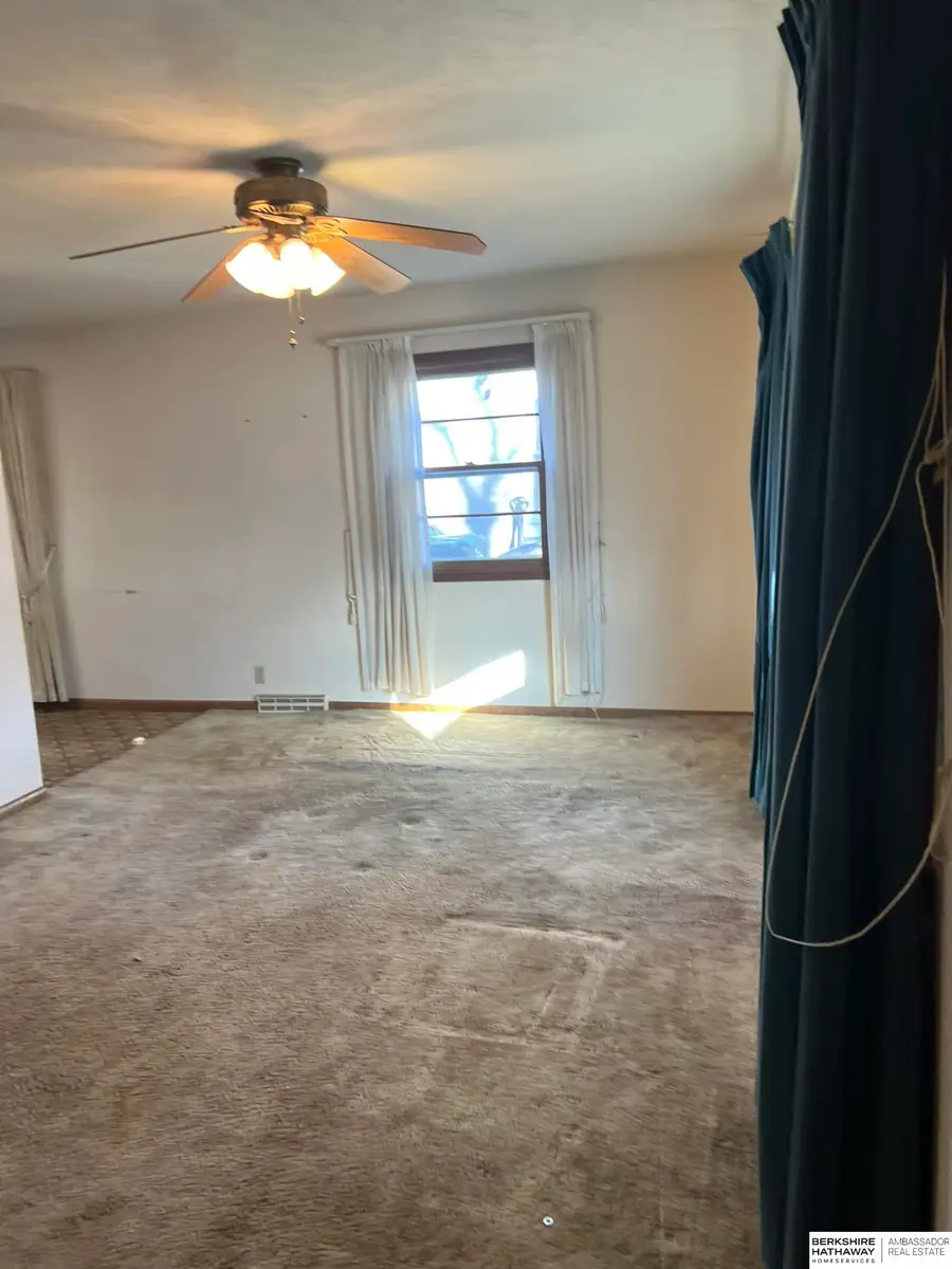 2020 N 68 Street, Omaha, NE 68104 - Image #3