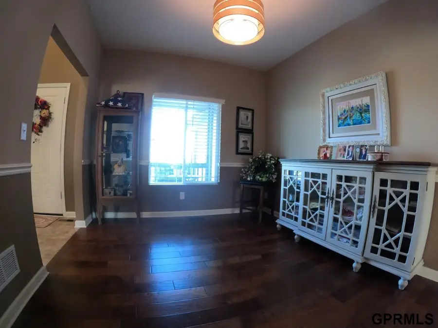 8507 S 106 Street, La Vista, NE 68128 - Image #2