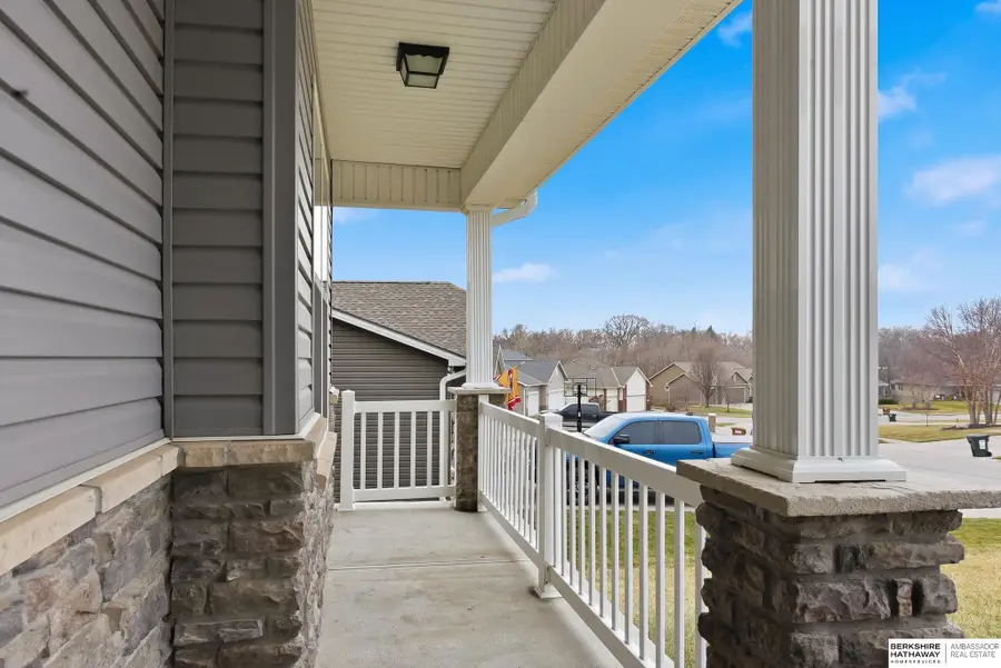 12076 Elmwood Drive, Bennington, NE 68007 - Image #3