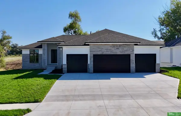 11007 S 98th Street, Papillion, NE 68046