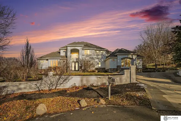 22106 Quail Circle, Elkhorn, NE 68022