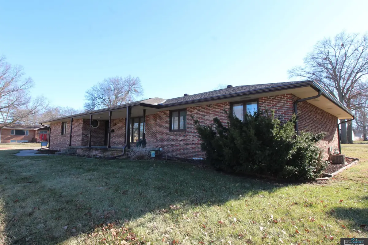 1025 Dorsey Street, Beatrice, NE 68310 - Image #1