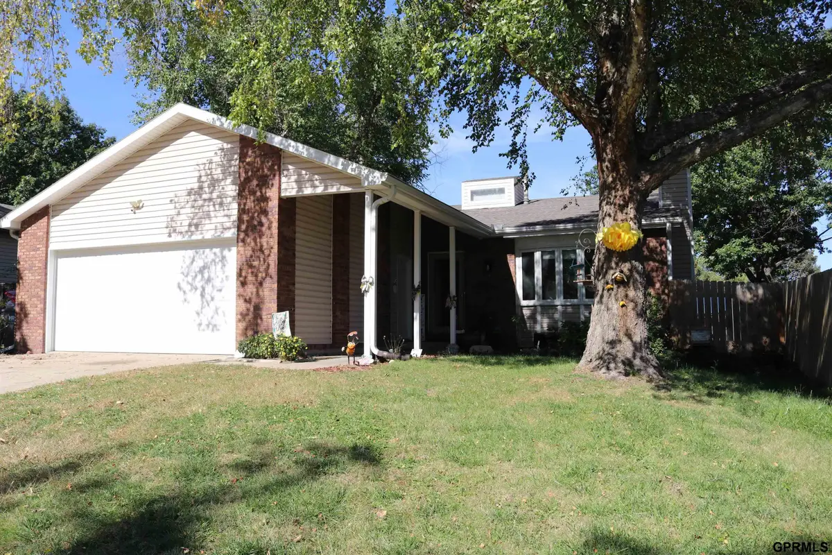 2832 Shelley Circle, Lincoln, NE 68516 - Image #1