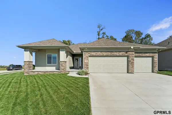 17676 Potter Street, Bennington, NE 68007
