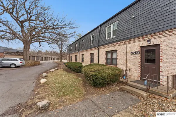 12772 Deauville Drive #110, Omaha, NE 68137