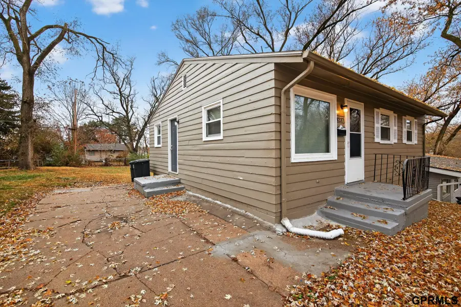 4237 Curtis Avenue, Omaha, NE 68111 - Image #3