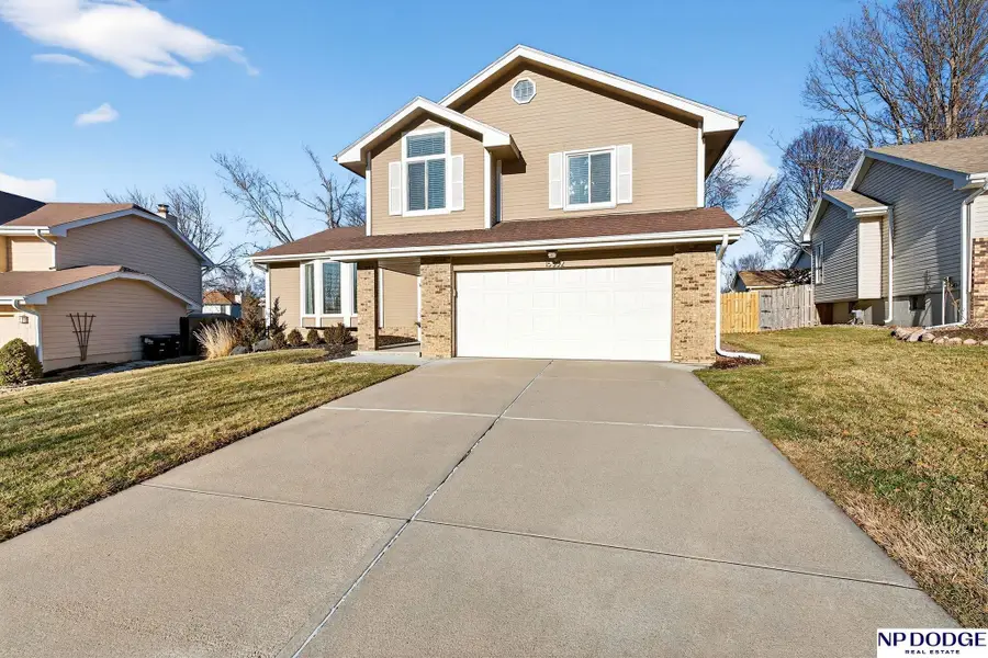 15302 California Street, Omaha, NE 68154 - Image #2
