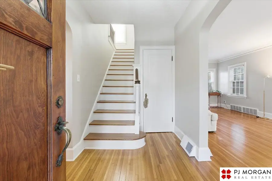 2017 N 55 Street, Omaha, NE 68104 - Image #2