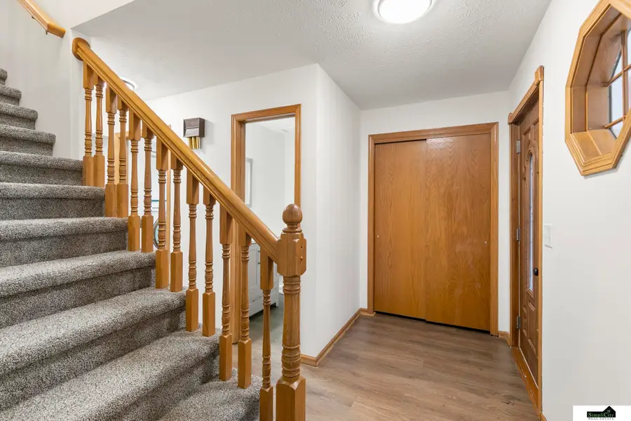 5801 S 32nd Street, Lincoln, NE 68516 - Image #2