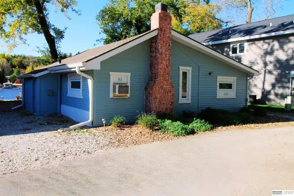 32325 East Lake Park Drive, South Bend, NE 68058