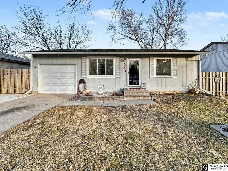 830 Applewood Drive, Eagle, NE 68347 - Image #2