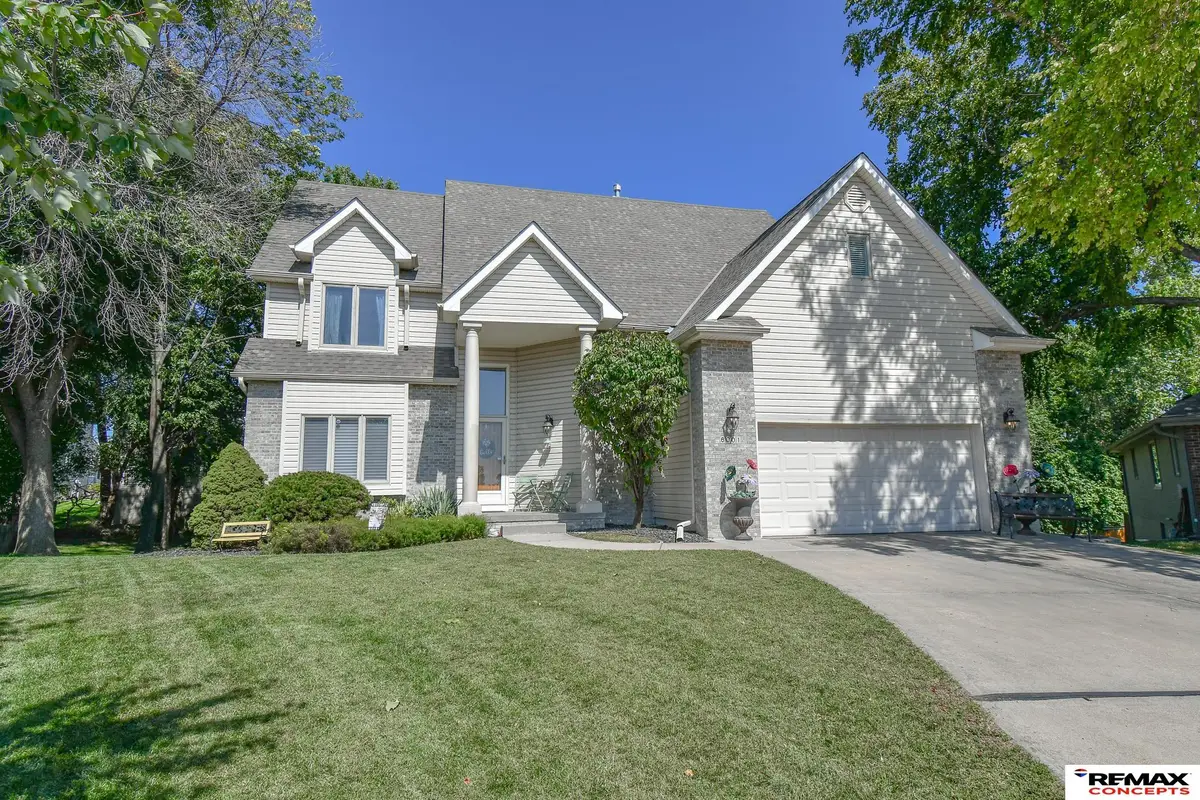 6001 S 157 Circle, Omaha, NE 68135 - Image #1