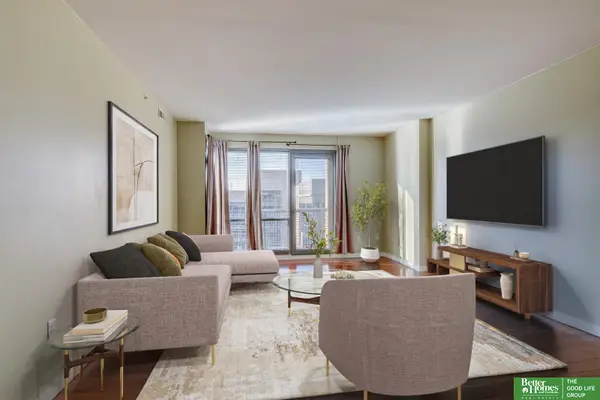 3200 Farnam Court #3610, Omaha, NE 68131