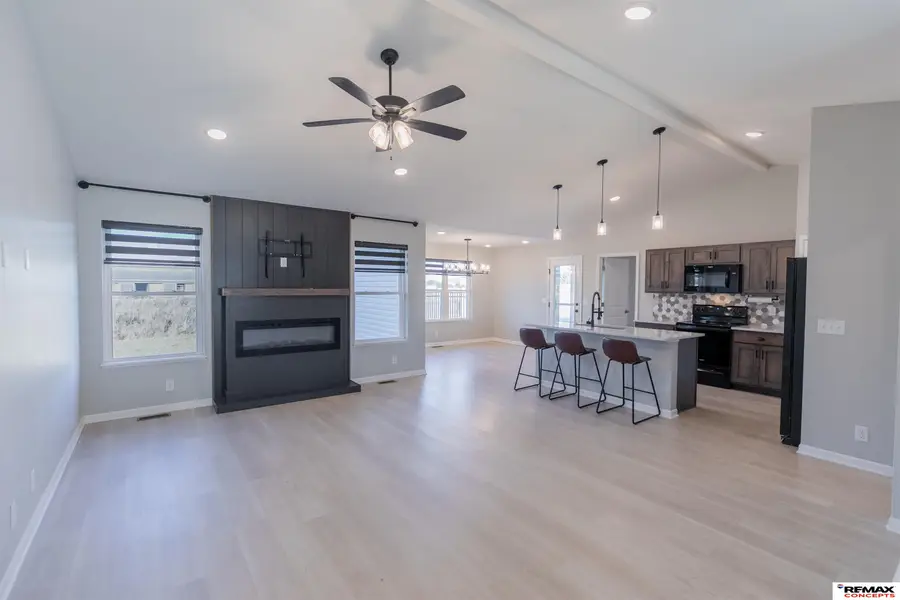 190 Kristi Lane, Hickman, NE 68372 - Image #2
