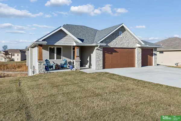 22033 Eldberberry Road, Glenwood, IA 51534
