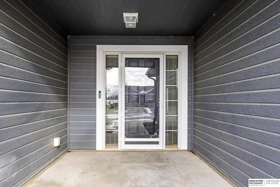 17222 Musket Street, Omaha, NE 68136 - Image #3