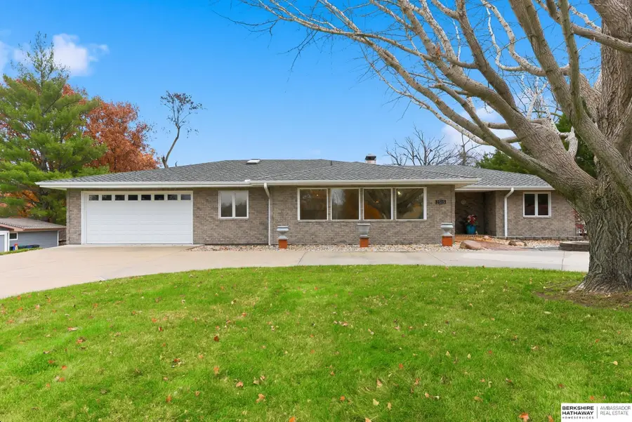 2515 S 105th Avenue, Omaha, NE 68124 - #3