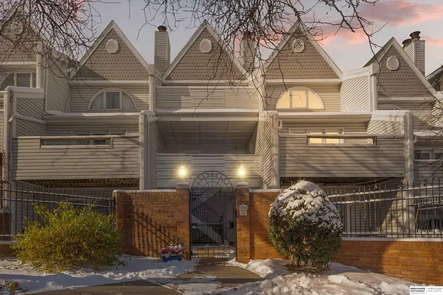 104 S 37th Street #3, Omaha, NE 68131 - Image #3