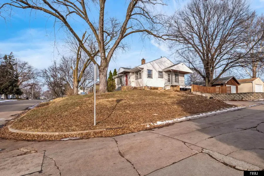 2307 N 68th Street, Omaha, NE 68104 - Image #3
