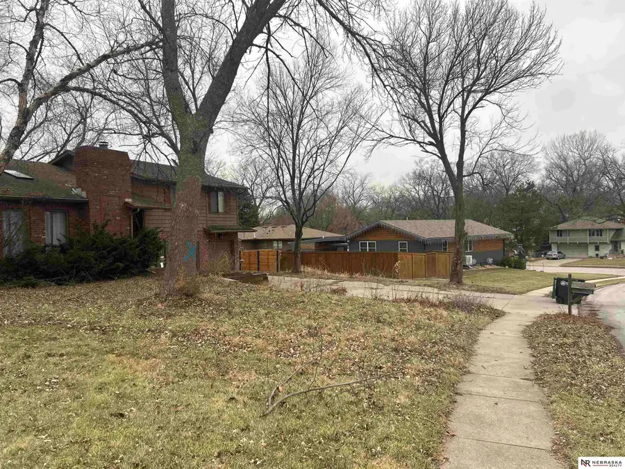 21441 Fieldcrest Drive, Elkhorn, NE 68022 - Image #3