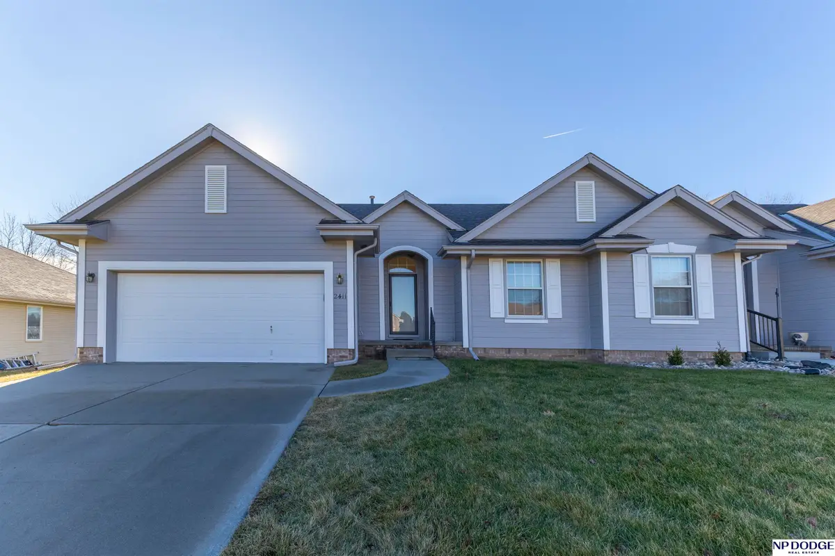 2411 Aberdeen Drive, Papillion, NE 68133 - Image #1
